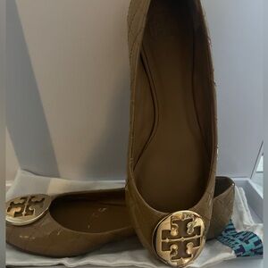 Tory Burch Camel Patent Leather Logo Ballet Flats